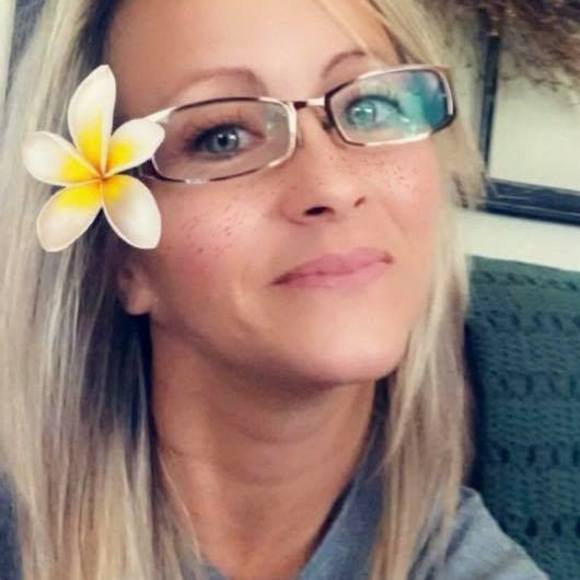 Meet your Posher, Cindy - Picture 1 of 1